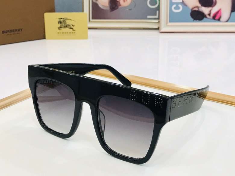 Picture of Burberry Sunglasses _SKUfw49883305fw
